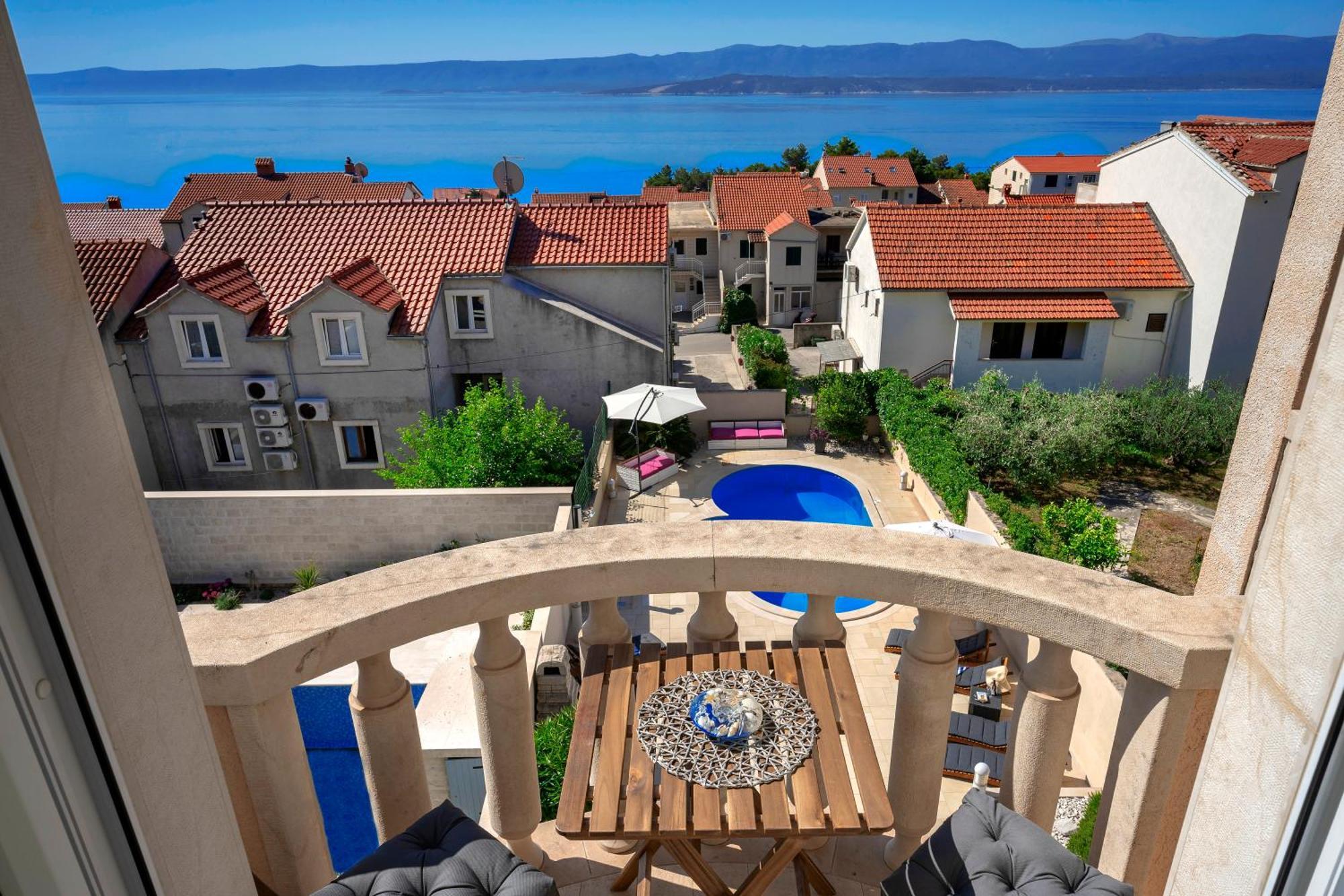 Hektorovic Poolside Apartments Bol Exteriör bild